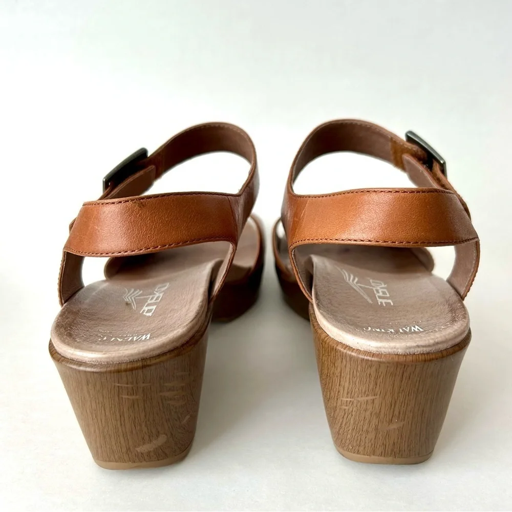 Dansko Jen Platform Sandals Brown Leather Ankle Strap Size 41